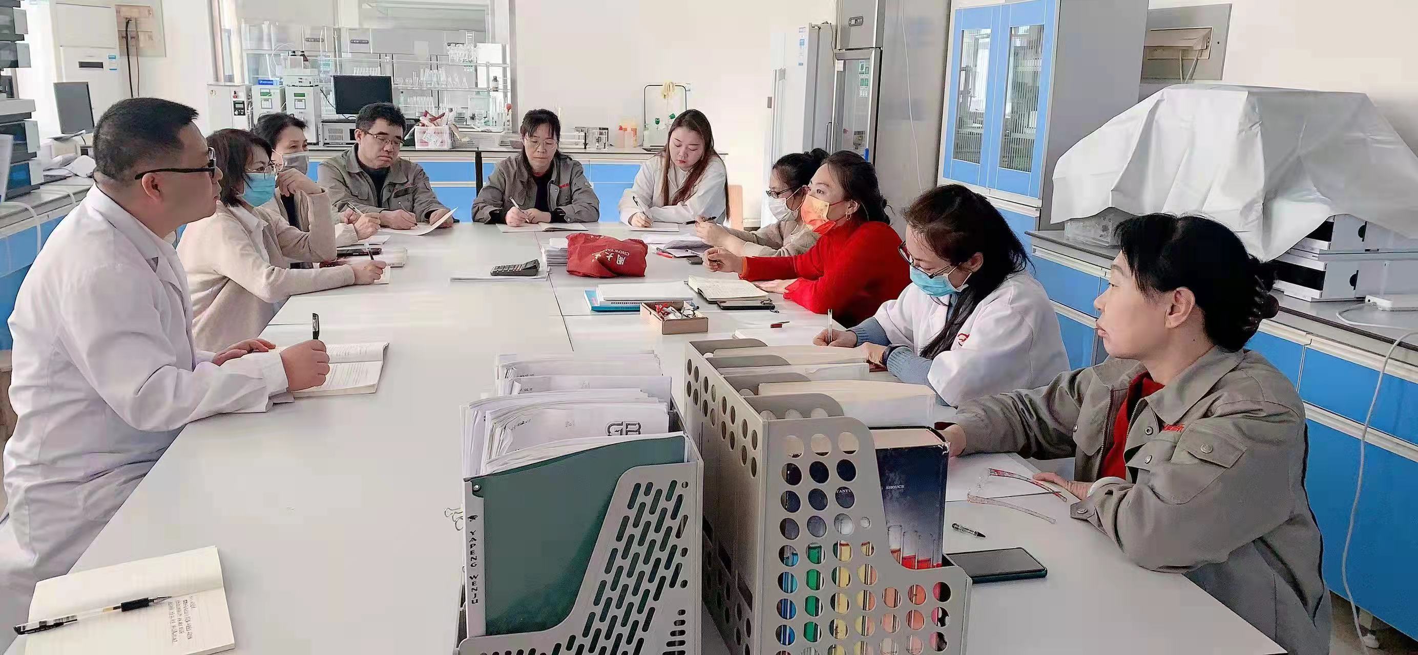 469261642.jpg 469261642.jpg